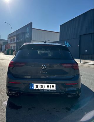 Volkswagen Golf 2021
