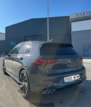 Volkswagen Golf 2021
