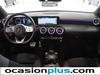 Mercedes-Benz Clase A 180 100 kW (136 CV)