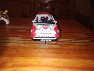 Coche Scalextric Ford Escort