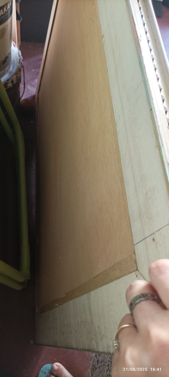 Espejo dorado antiguo