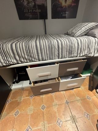 Cama alta con 6 cajones - Gris/Blanco