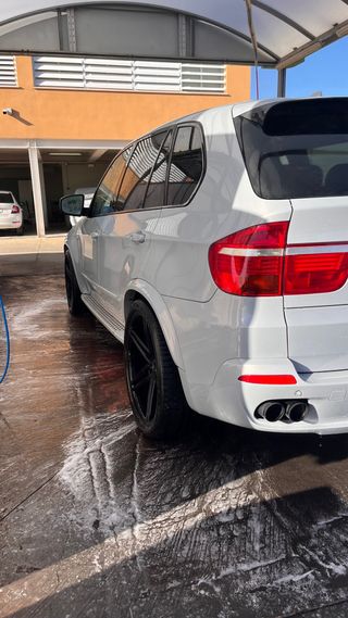 BMW X5 2010