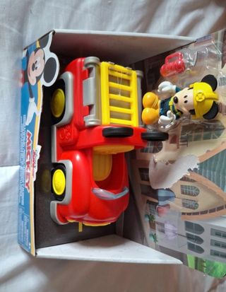 Camión de bomberos Mickey Mouse
