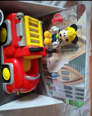 Camión de bomberos Mickey Mouse
