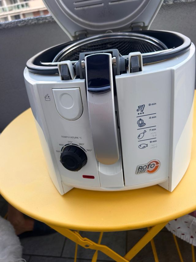 Friggitrice RotoFry: leggera e pratica