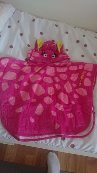 Toallas infantiles de varios tipos.