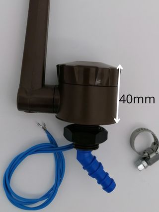 Grifo plegable marrón con interruptor