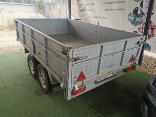 Remolque basculante metálico