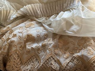 Tenda ricamata beige e oro 510x295cm