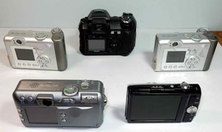 1163-Lote 5 Camaras digitales-Canon-Fuji-Traveler