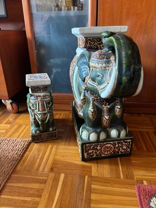 Soporte macetas elefantes vintage de cerámica.
