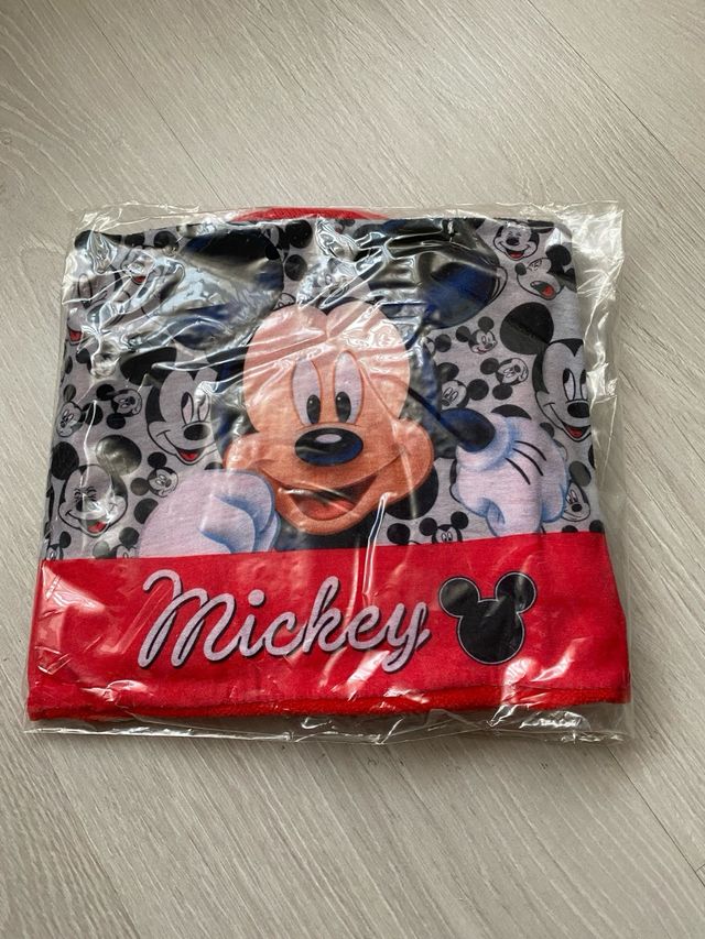 Gorra y bufanda Mickey Mouse Disney