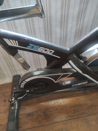 Bicicleta estática Zs600