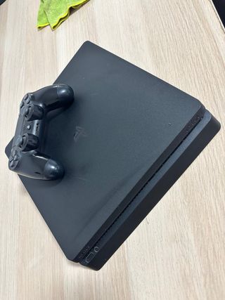 PS4 (PlayStation 4) 1TB - Negra