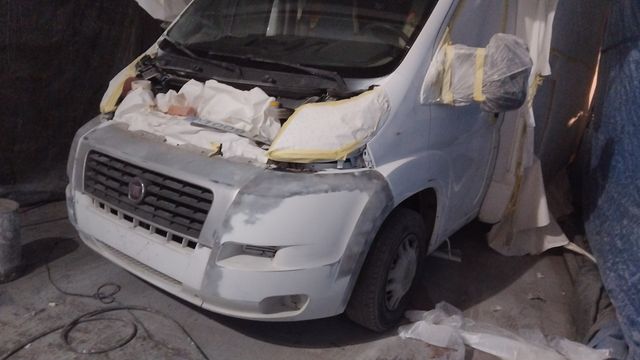 Chapa y pintura  autocaravana