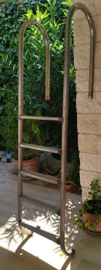 Escalera piscina metal gris - 2m