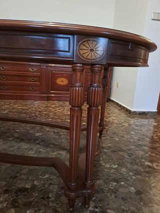 Comedor clásico: mesa + 6 sillas