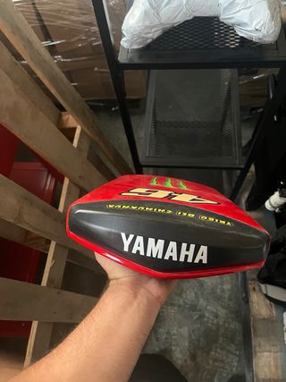 Colín Yamaha R6 - VR46 Monster