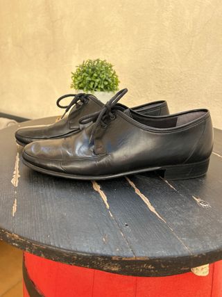 Zapatos Bally modelo HEBRON - Negros