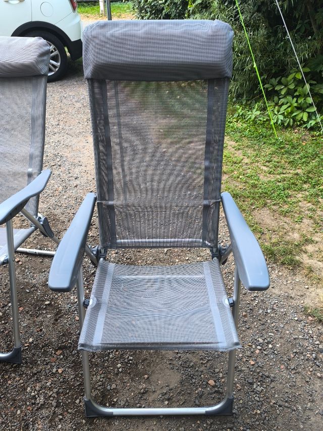 Mesa y sillas camping plegable aluminio