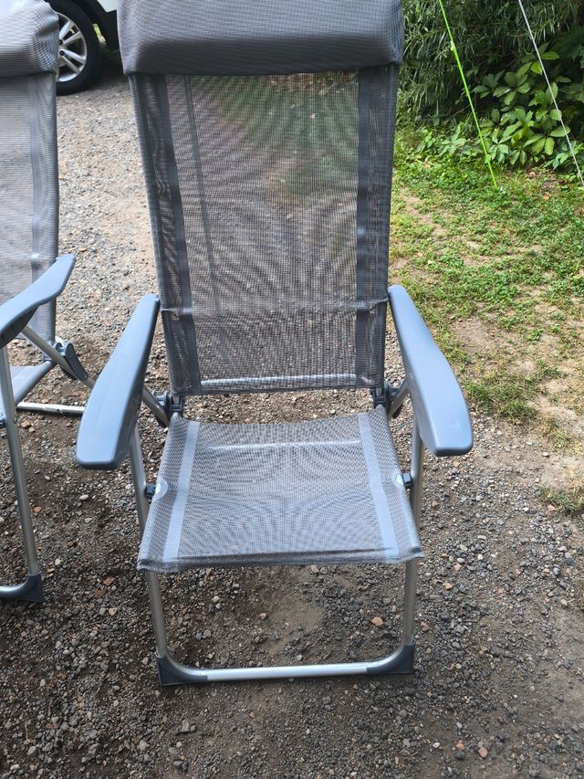 Mesa y sillas camping plegable aluminio