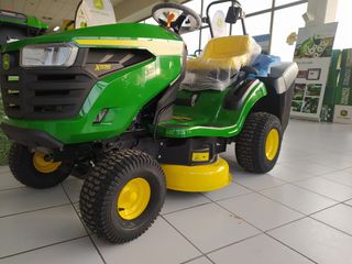 Tractor cortacésped John Deere X117R