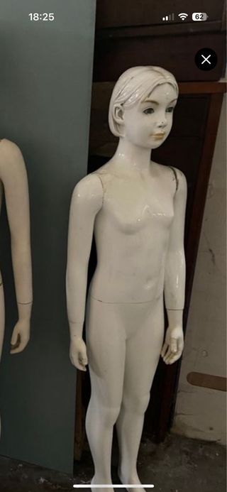 Maniquí niña blanco
