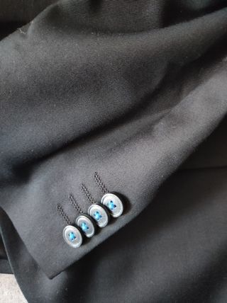 Traje negro hombre