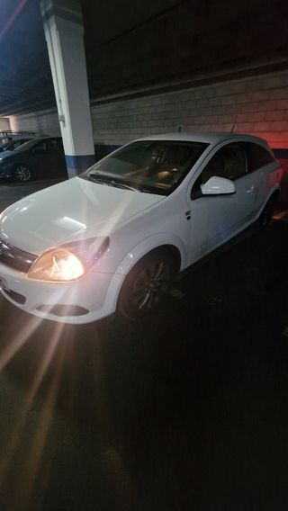 Opel Astra 2010