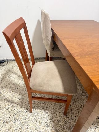 Mesa comedor extensible + 4 sillas