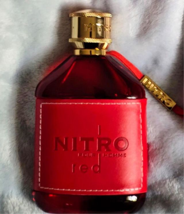 Perfume Nitro Red Dumont para Hombres