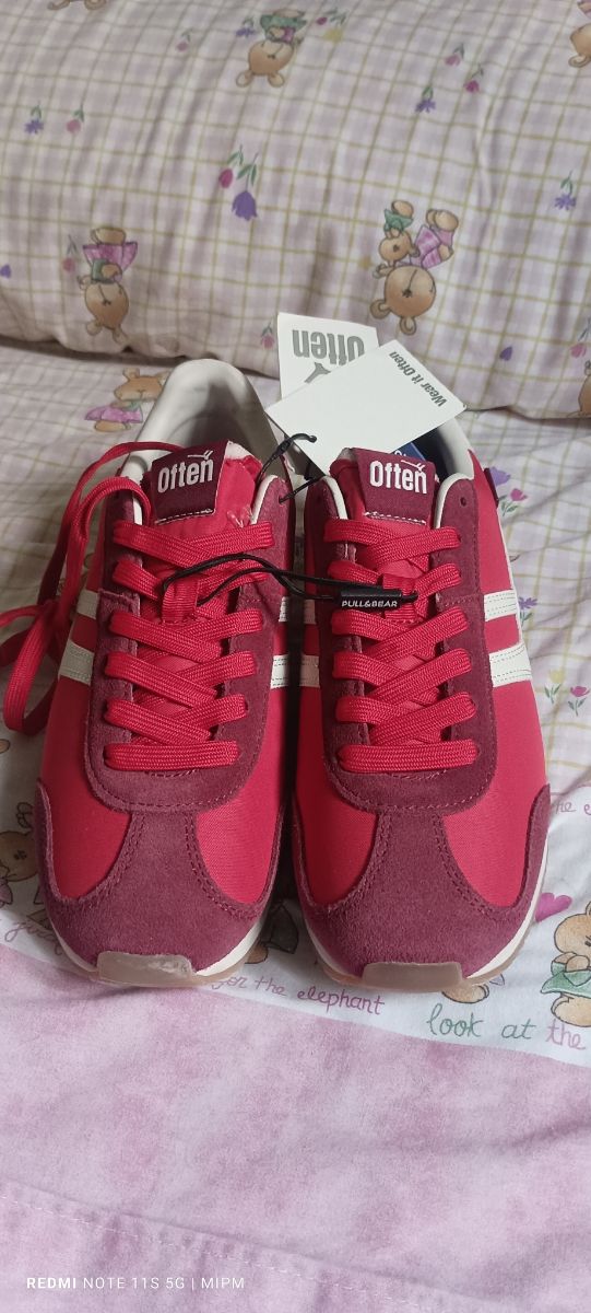 Zapatillas Often rojas retro mujer