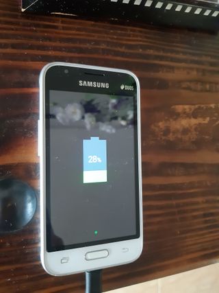 Samsung Galaxy J1 mini prime blanco