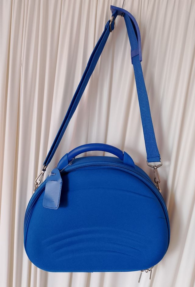 Maleta de viaje azul