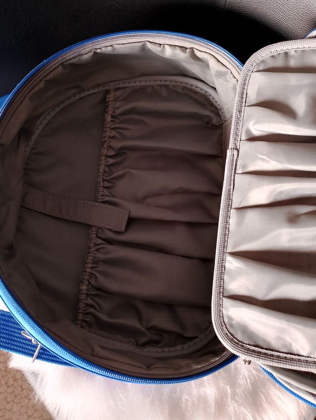 Maleta de viaje azul