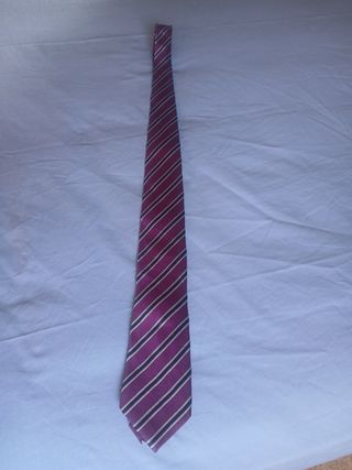 Corbata DOC Classic rayas negras y moradas
