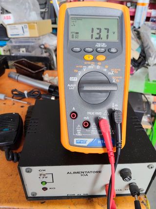 Alimentatore 10A 13,8V