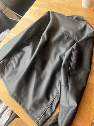 Chaqueta negra Zara - Talla L