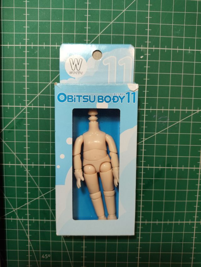 Cuerpo Obitsu 11 W
