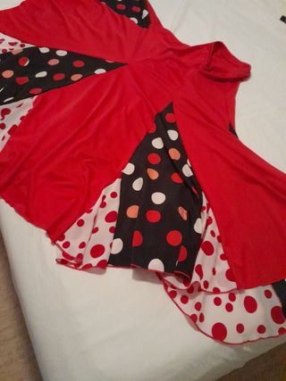 Falda Flamenca roja lunares