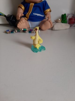 Figura de huevo kinder joy del año 2006