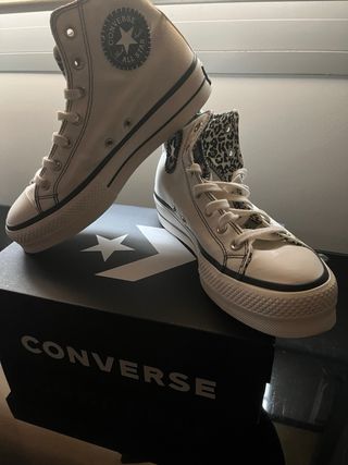 Converse Chuck Taylor Lift Platform 41