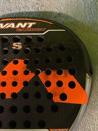 Palas de pádel reparadas.