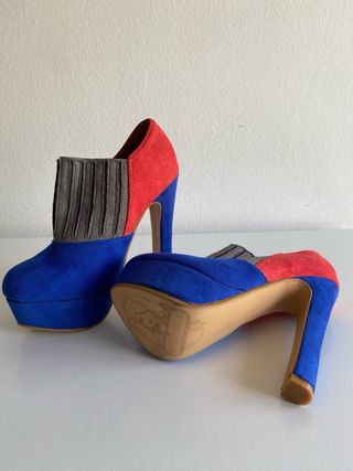 Zapatos tacón alto azul y rojo - talla 35