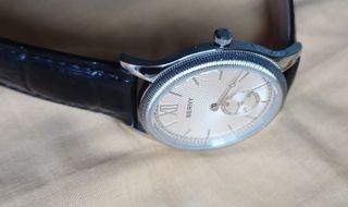 Reloj Berny - elegante y clásico