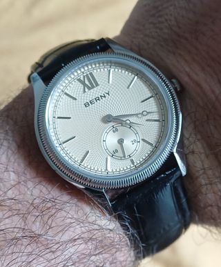 Reloj Berny - elegante y clásico