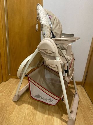 Trona Hauck bebé