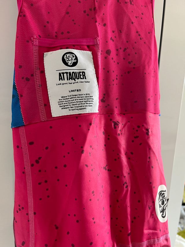 Conjunto maillot y culotte Attaquer Ed. Limitada