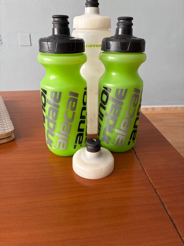 2 Bidones Cannondale 0,5L